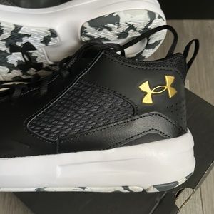 Under Armour shoes
